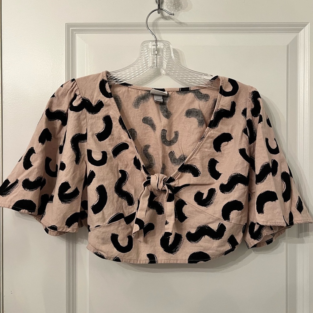 A New Day Crop Women's Top - Picture 2 of 3